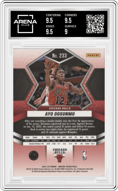 Ayo Dosunmu from the 2021-22 Panini Mosaic  set graded by Arena Club and given an overall grade of 9.5.