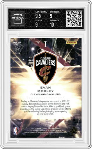 Evan Mobley from the 2021-22 Panini Court Kings set graded by Arena Club and given an overall grade of 9.5.