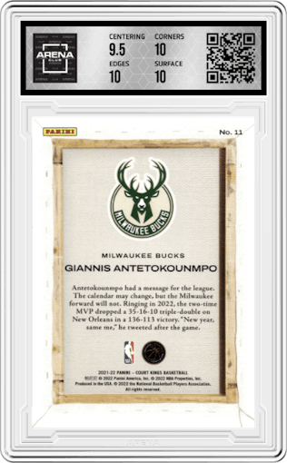 Giannis Antetokounmpo from the 2021-22 Panini Court Kings set graded by Arena Club and given an overall grade of 10.