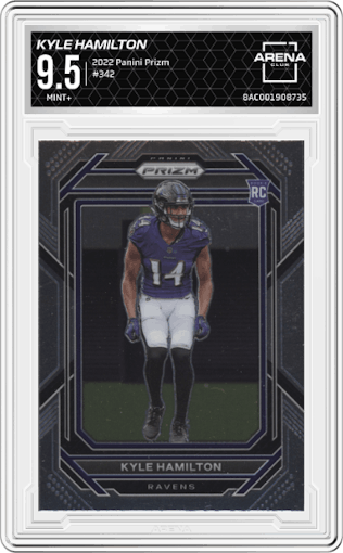 Kyle Hamilton from the 2022 Panini Prizm set graded by Arena Club and given an overall grade of 9.5.