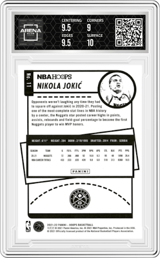 Nikola Jokic from the 2021-22 Panini NBA Hoops set graded by Arena Club and given an overall grade of 9.5.