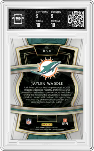 Jaylen Waddle from the 2021 Panini Select set graded by Arena Club and given an overall grade of 9.5.