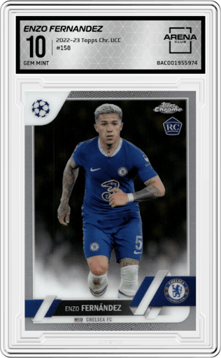 Enzo Fernandez from the 2022-23 Topps Chrome UEFA Club Competitions set graded by Arena Club and given an overall grade of 10.