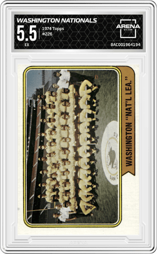 Washington Nationals from the 1974 Topps set graded by Arena Club and given an overall grade of 5.5.