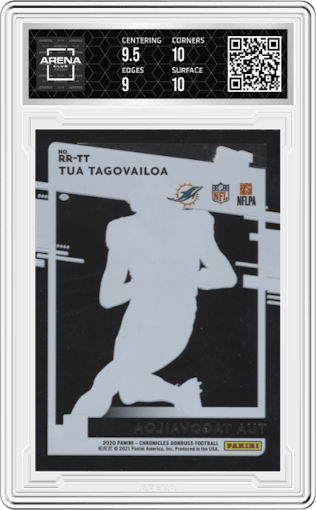 Tua Tagovailoa from the 2020 Panini Chronicles set graded by Arena Club and given an overall grade of 9.5.