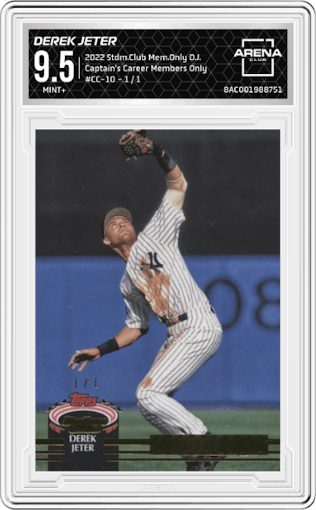 Derek Jeter from the 2022 Topps Stadium Club Members Only Derek Jeter set featuring a Members Only parallel graded by Arena Club and given an overall grade of 9.5.