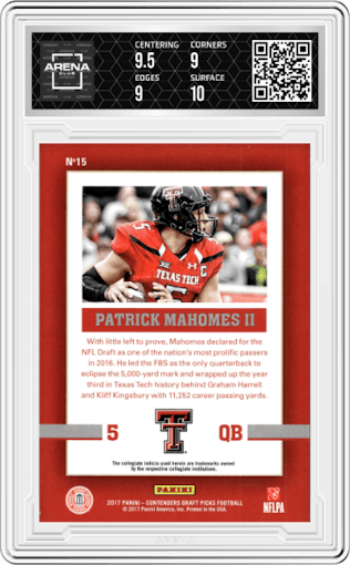 Patrick Mahomes II from the 2017 Panini Contenders Draft Picks set graded by Arena Club and given an overall grade of 9.5.