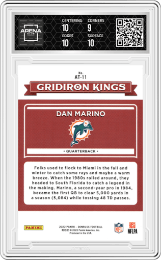 Dan Marino from the 2022 Panini Donruss set graded by Arena Club and given an overall grade of 9.5.