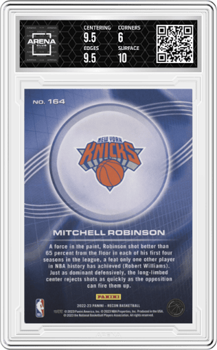 Mitchell Robinson from the 2022-23 Panini Recon set graded by Arena Club and given an overall grade of 6.5.