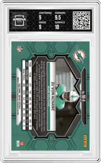 De'Von Achane from the 2023 Panini Mosaic set featuring a Genesis parallel graded by Arena Club and given an overall grade of 9.5.
