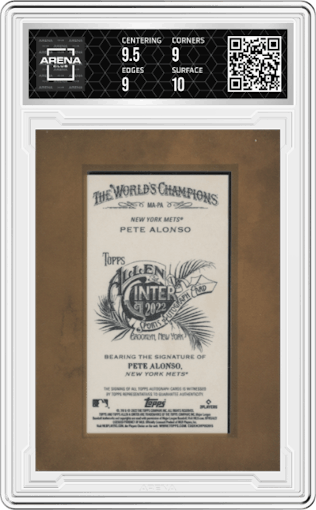 Pete Alonso from the 2022 Topps Allen & Ginter set graded by Arena Club and given an overall grade of 9.5.