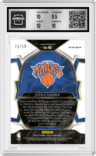Julius Randle from the 2022-23 Panini Select set featuring a Green Wave parallel graded by Arena Club and given an overall grade of 10.