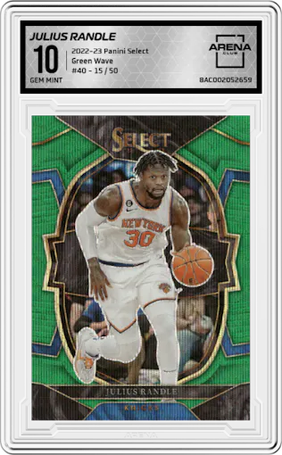 Julius Randle from the 2022-23 Panini Select set featuring a Green Wave parallel graded by Arena Club and given an overall grade of 10.