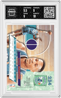 Alonzo Mourning from the 1992-93 Fleer Ultra set graded by Arena Club and given an overall grade of 9.5.