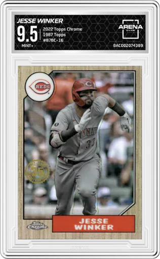 Jesse Winker from the 2022 Topps Chrome set graded by Arena Club and given an overall grade of 9.5.