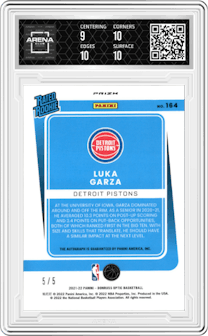 Luka Garza from the 2021-22 Panini Donruss Optic set featuring a Green parallel graded by Arena Club and given an overall grade of 9.5.
