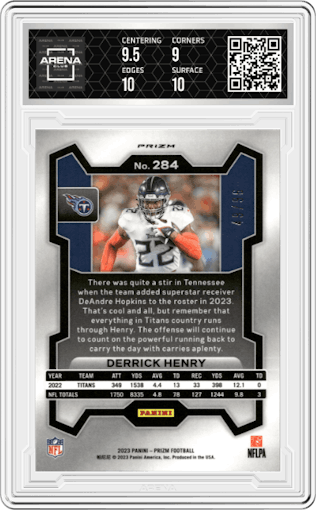 Derrick Henry from the 2023 Panini Prizm set featuring a Blue Sparkle parallel graded by Arena Club and given an overall grade of 9.5.
