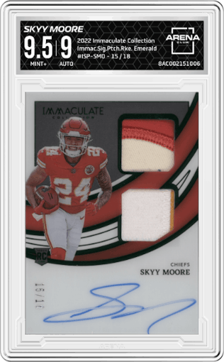Skyy Moore from the 2022 Panini Immaculate Collection set featuring a Emerald parallel graded by Arena Club and given an overall grade of 9.5.