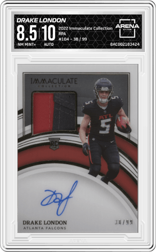 Drake London from the 2022 Panini Immaculate Collection set graded by Arena Club and given an overall grade of 8.5.