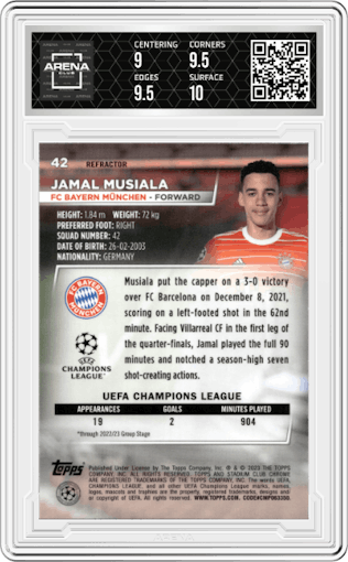 Jamal Musiala from the 2022-23 Topps Stadium Club Chrome UEFA Club set featuring a Refractor parallel graded by Arena Club and given an overall grade of 9.5.