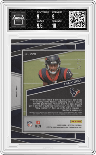 Tank Dell from the 2023 Panini Spectra set featuring a Supernova parallel graded by Arena Club and given an overall grade of 9.5.