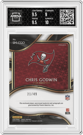 Chris Godwin from the 2020 Panini Select set featuring a Blue Prizm parallel graded by Arena Club and given an overall grade of 9.5.