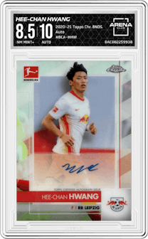 Hee-chan Hwang from the 2020-21 Topps Chrome Bundesliga set graded by Arena Club and given an overall grade of 8.5.