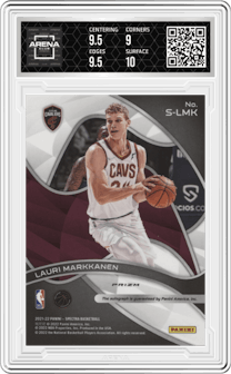 Lauri Markkanen from the 2021-22 Panini Spectra set featuring a Asia parallel graded by Arena Club and given an overall grade of 9.5.