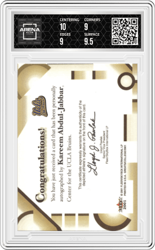 Kareem Abdul-Jabbar from the 2001 Fleer Greats of the Game set graded by Arena Club and given an overall grade of 9.5.