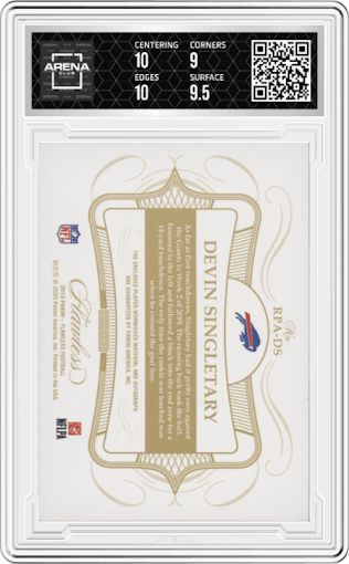 Devin Singletary from the 2019 Panini Flawless set featuring a Silver parallel graded by Arena Club and given an overall grade of 9.5.