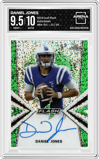 Daniel Jones from the 2019 Leaf Flash set featuring a Green parallel graded by Arena Club and given an overall grade of 9.5.
