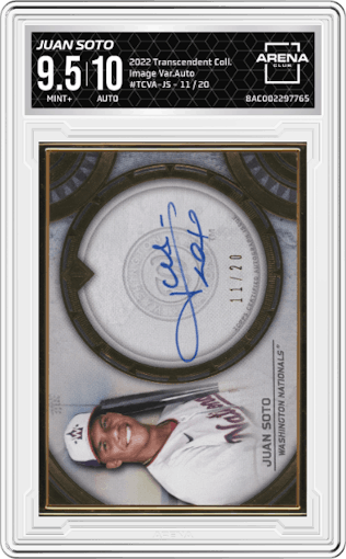 Juan Soto from the 2022 Topps Transcendent Collection set graded by Arena Club and given an overall grade of 9.5.