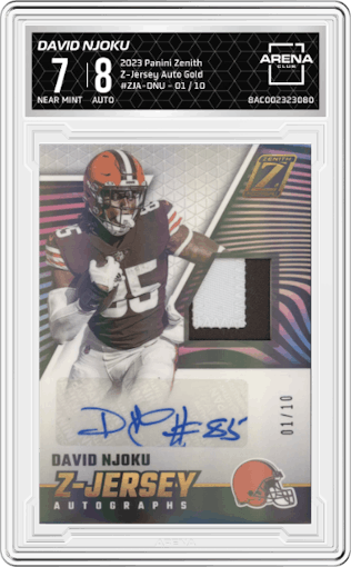 David Njoku from the 2023 Panini Zenith set featuring a Gold parallel graded by Arena Club and given an overall grade of 7.