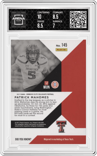 Patrick Mahomes II from the 2017 Panini Elite Draft Picks set graded by Arena Club and given an overall grade of 7.5.