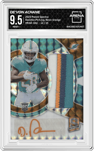 De'Von Achane  from the 2023 Panini Spectra set featuring a Neon Orange parallel graded by Arena Club and given an overall grade of 9.5.