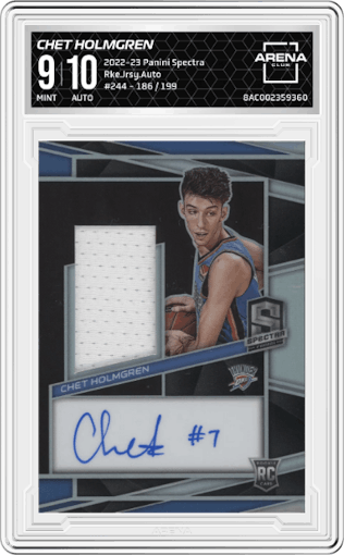 Chet Holmgren from the 2022-23 Panini Spectra set graded by Arena Club and given an overall grade of 9.