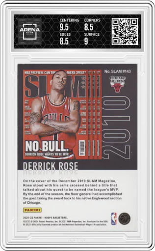 Derrick Rose from the 2021-22 Panini NBA Hoops set featuring a Winter parallel graded by Arena Club and given an overall grade of 9.