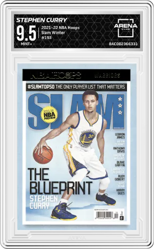Stephen Curry from the 2021-22 Panini NBA Hoops set featuring a Winter parallel graded by Arena Club and given an overall grade of 9.5.