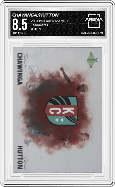 Temwa Chawinga/Claire Hutton