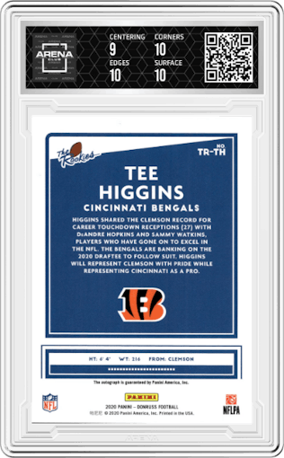 Tee Higgins from the 2020 Panini Donruss set graded by Arena Club and given an overall grade of 9.5.
