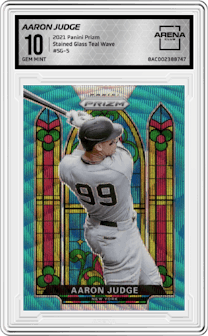 Aaron Judge from the 2021 Panini Prizm set featuring a Teal Wave parallel graded by Arena Club and given an overall grade of 10.