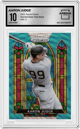 Aaron Judge from the 2021 Panini Prizm set featuring a Teal Wave parallel graded by Arena Club and given an overall grade of 10.