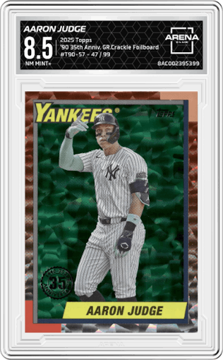 Aaron Judge from the 2025 Topps set featuring a Green Crackle Foilboard parallel graded by Arena Club and given an overall grade of 8.5.