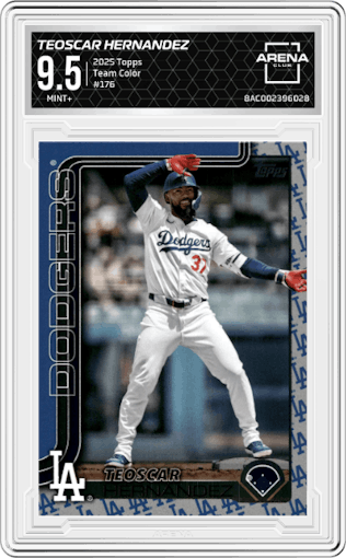 Teoscar Hernandez from the 2025 Topps set featuring a Team Color parallel graded by Arena Club and given an overall grade of 9.5.