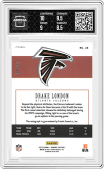 Drake London from the 2022 Panini Honors set graded by Arena Club and given an overall grade of 9.