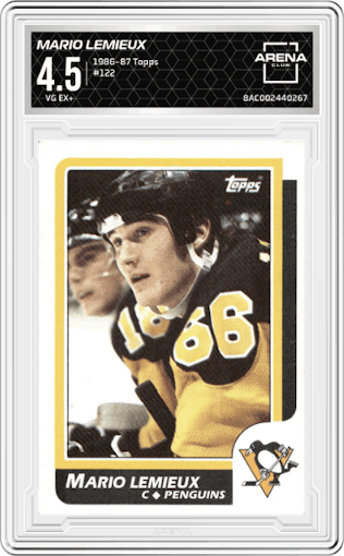 Mario Lemieux from the 1986-87 Topps set graded by Arena Club and given an overall grade of 4.5.