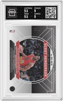 Scoot Henderson from the 2023-24 Panini Obsidian set featuring a Gold Flood parallel graded by Arena Club and given an overall grade of 9.5.