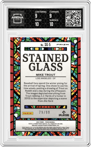 Mike Trout from the 2022 Panini Prizm set featuring a Red Wave parallel graded by Arena Club and given an overall grade of 9.5.