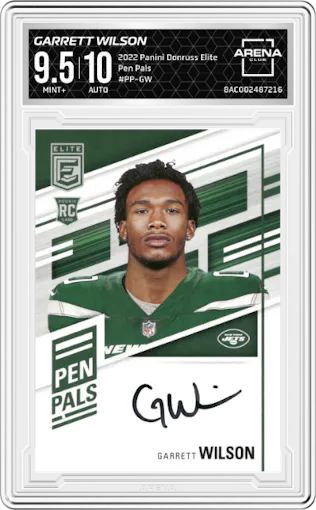 Garrett Wilson from the 2022 Panini Donruss Elite set graded by Arena Club and given an overall grade of 9.5.
