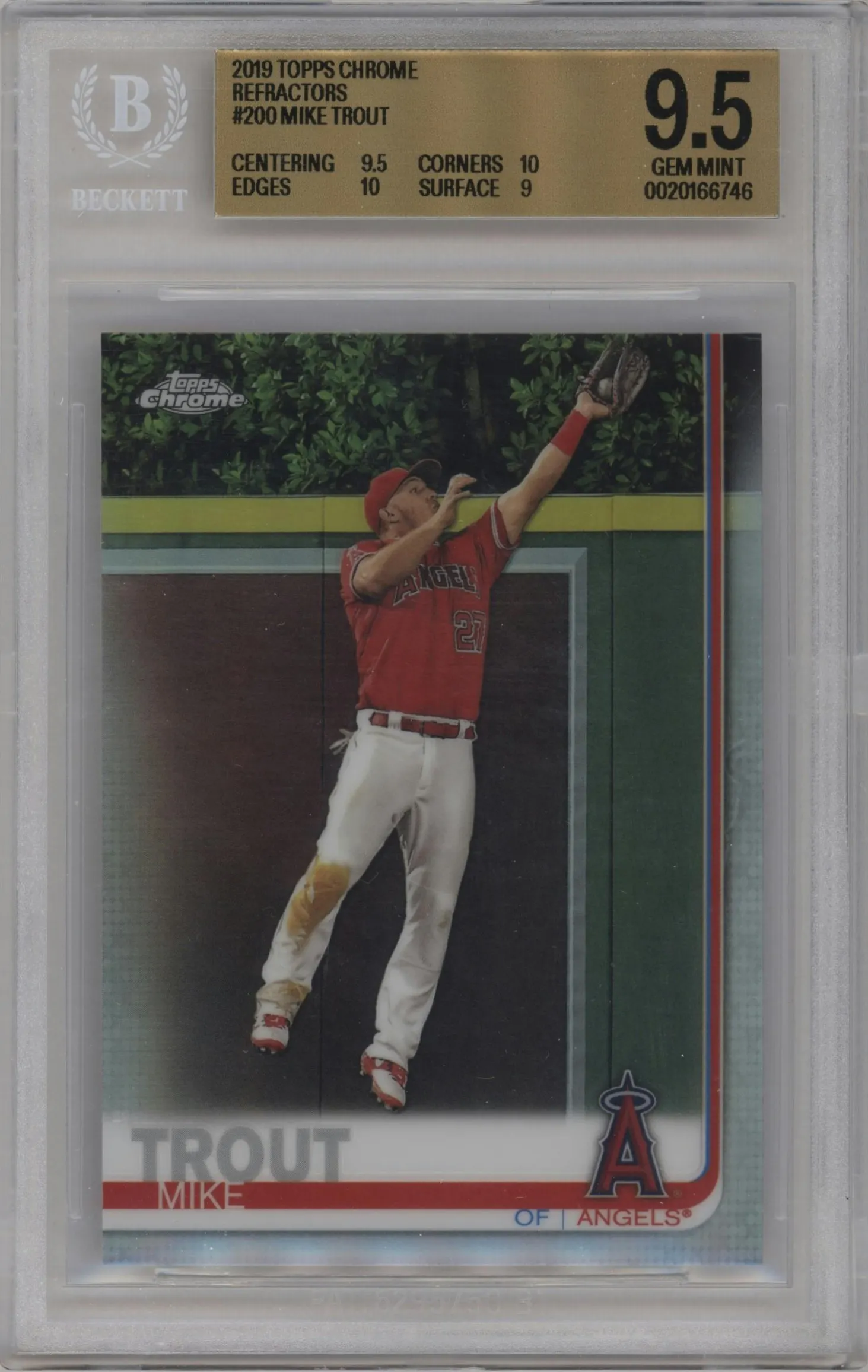 2019 Topps Chrome Mike Trout Refractor #200 BGS 9.5